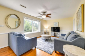 8 Mi to Richmond Pet-Friendly Vacation Rental!
